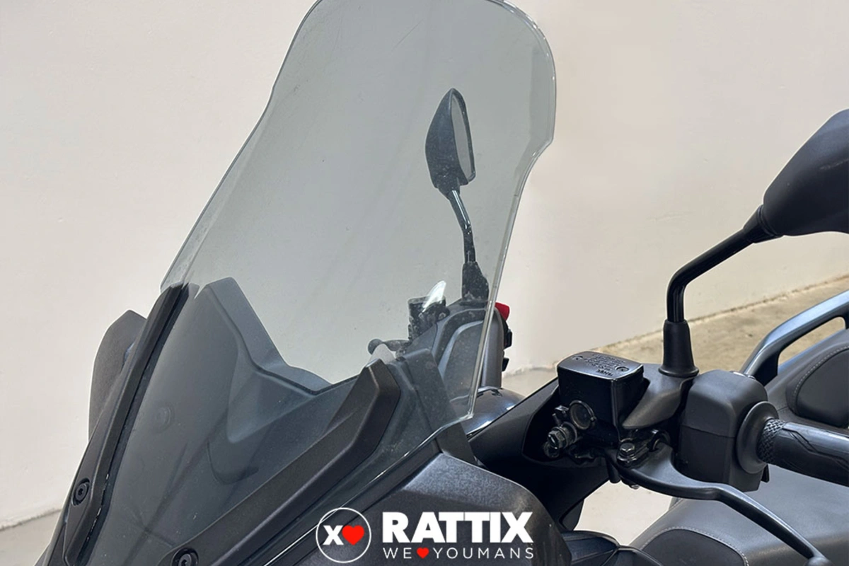 YAMAHA X-Max 300 Abs my21